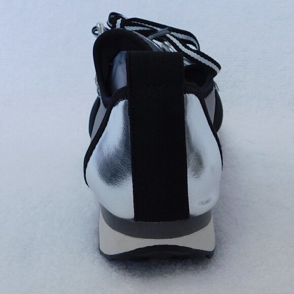 W390 Material Girl Women's Annya Jogger Sneakers - Picture 4 of 5